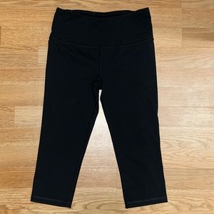 Victorious Secret Sport cropped leggings!